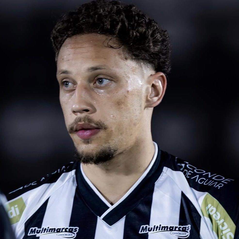 O volante Ian Luccas é destaque do Athletic na Série B do Campeonato Brasileiro