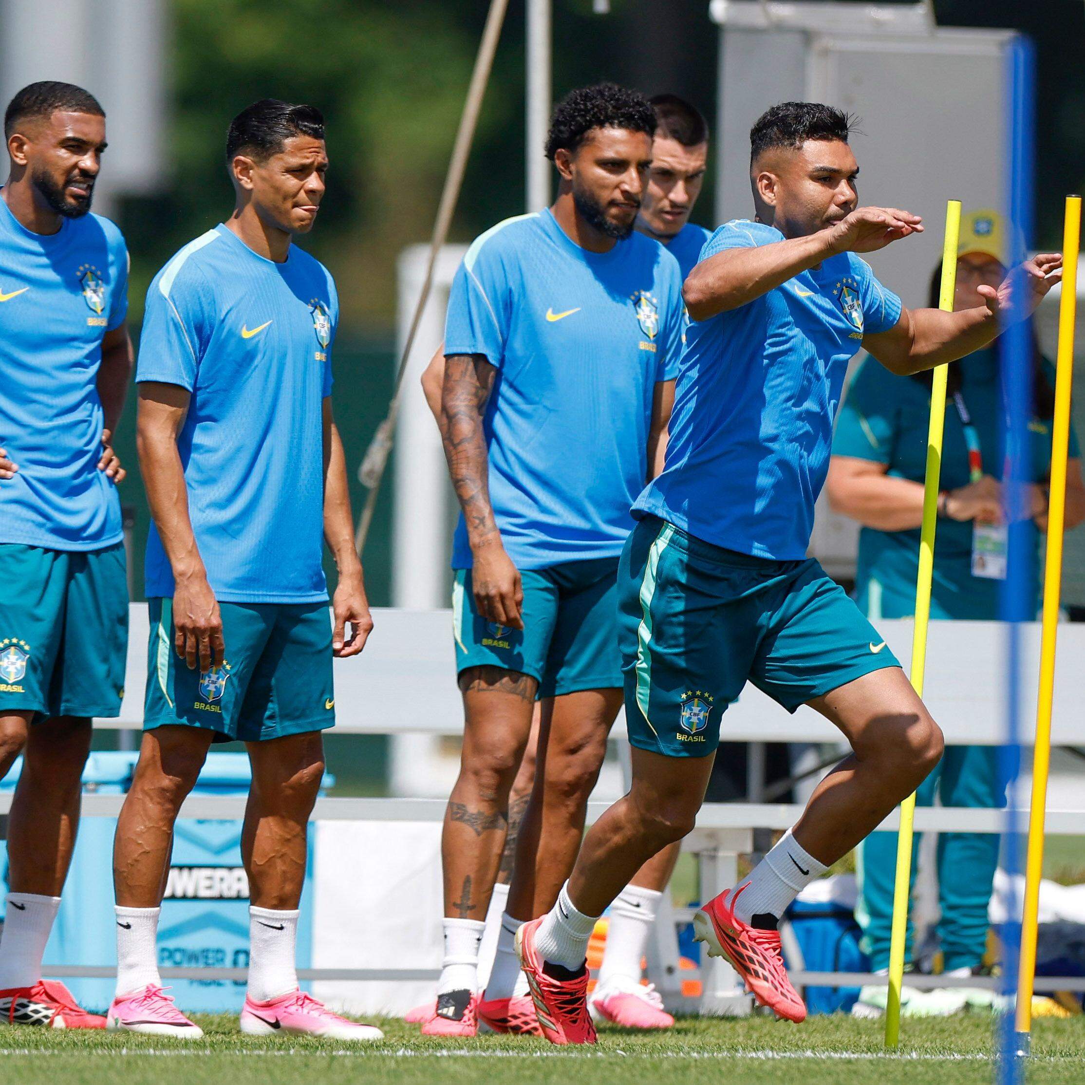 Seleção brasileira se reapresenta e faz 1º treino para encarar Haiti