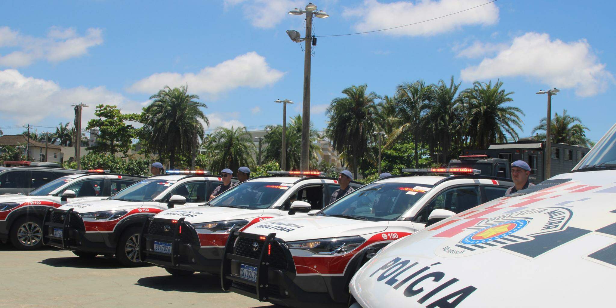 Entre as entregas imediatas, segundo o Governo do Estado, estão 24 viaturas para a Polícia Militar e sete veículos para a Polícia Civil