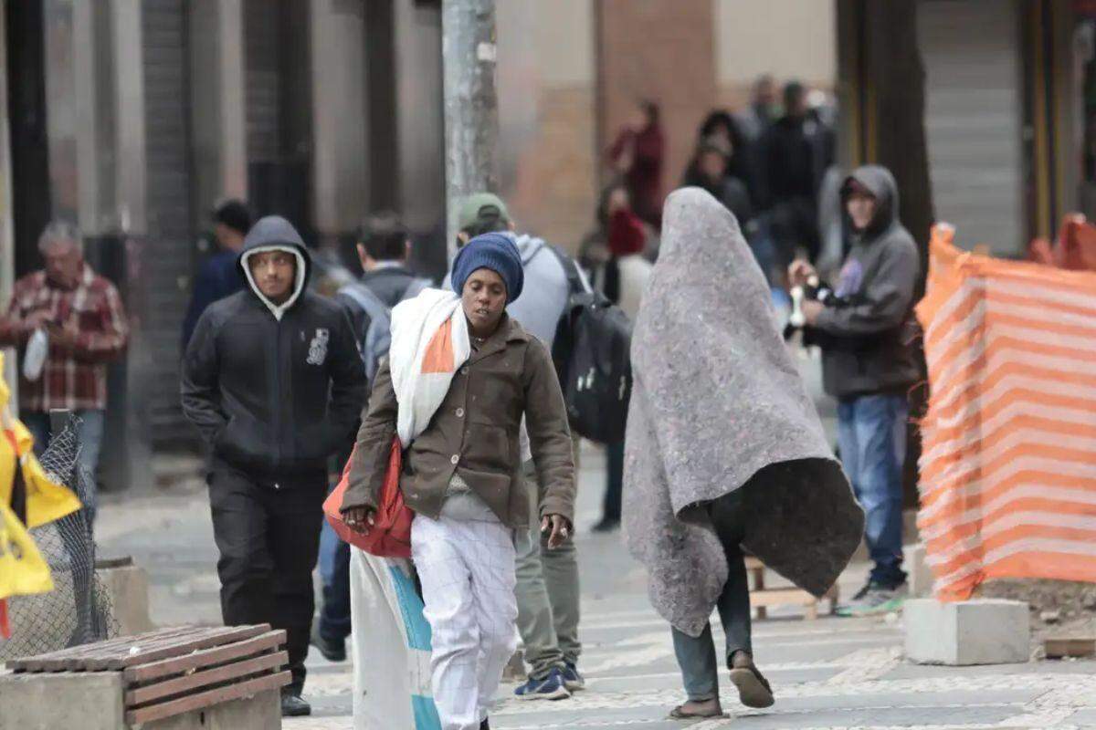 Frio intenso persiste com risco de geada no Sul e Sudeste