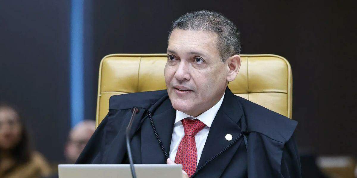 Nunes Marques será o relator de ação de Flávio contra Lula por ameaça e incitação ao crime