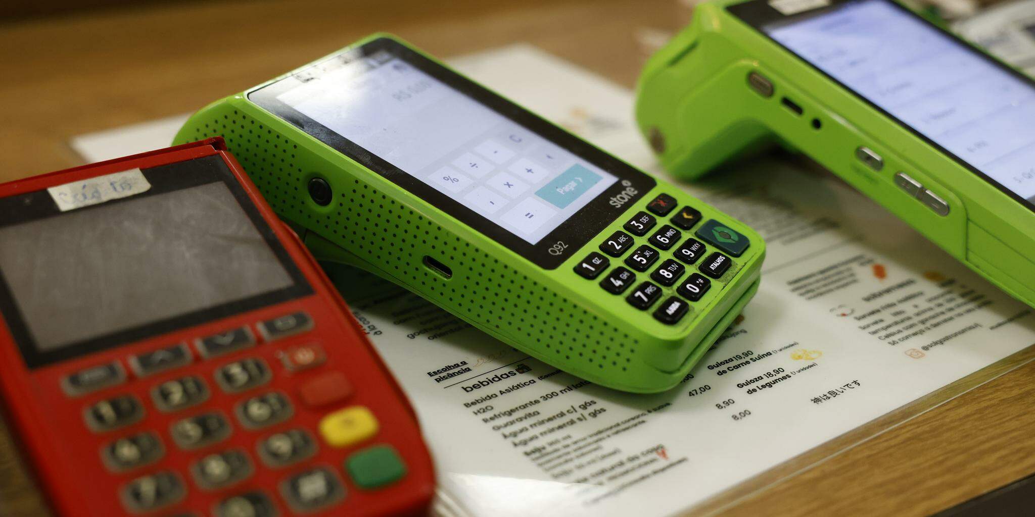 Apesar disso, a taxa de inadimplência na carteira de cartão de crédito subiu a 9,3% em abril