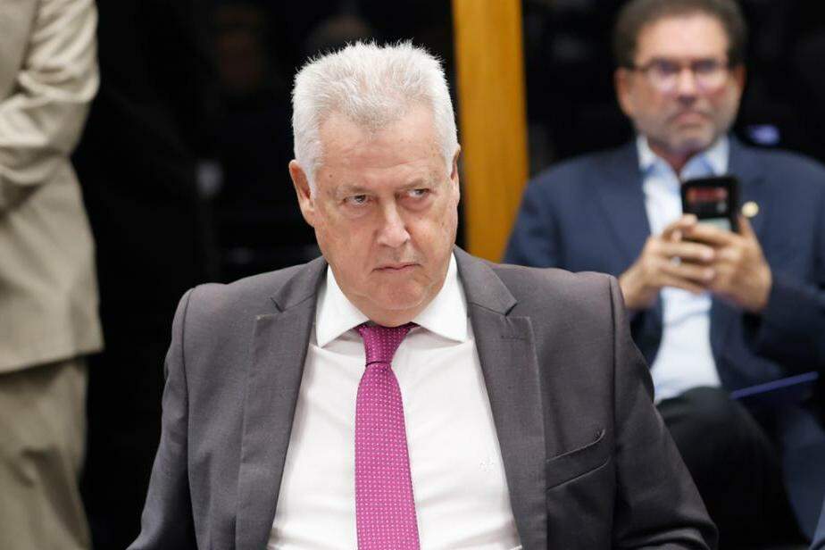Rodrigo Rollemberg (PSB-DF) é autor de um dos requerimentos