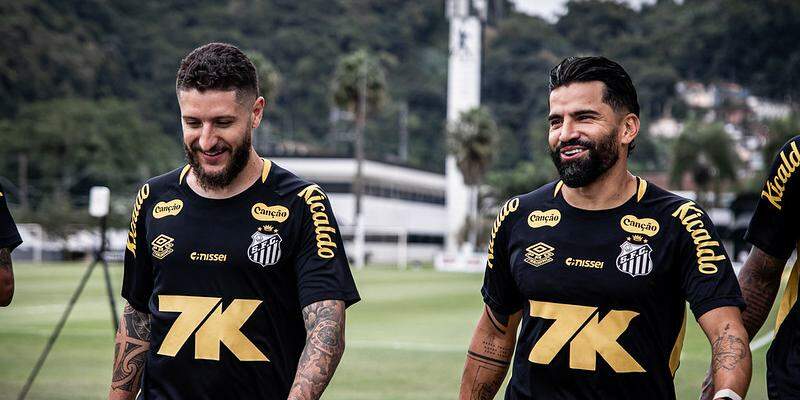 Sem espaço no clube, os volantes Zé Rafael e Tomás Rincón estão em disponibilidade no Peixe