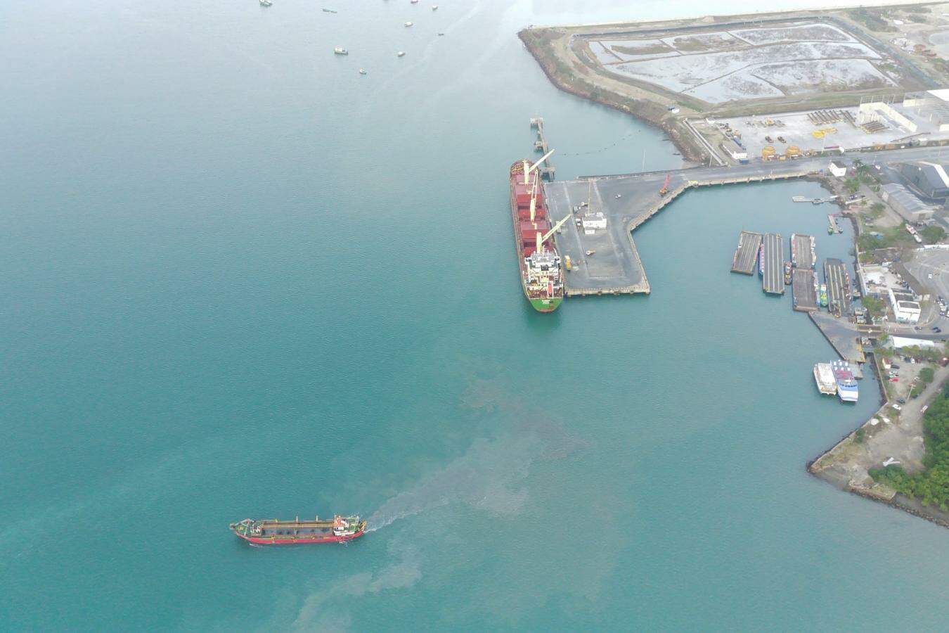Acesso ao terminal administrado pelo Governo Estadual é feito por um canal aquaviário de até 25 metros