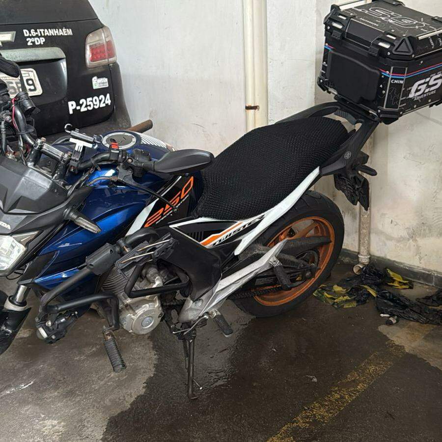 Motocicleta utilizada na entrega também foi apreendida