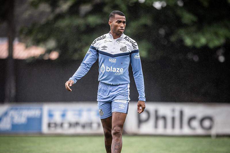 Santos corre risco de sofrer transfer ban se não pagar dívida com o Monaco