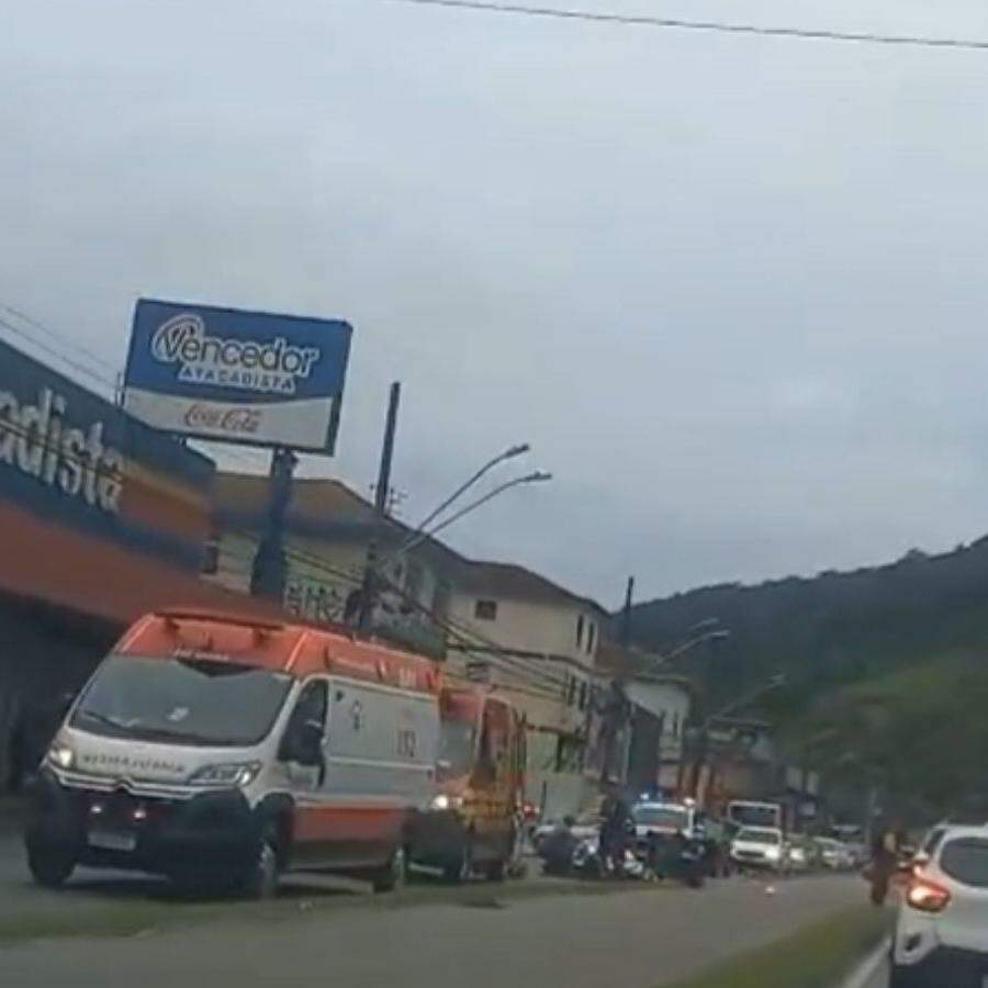 Corpo de Bombeiros e Samu atenderam a ocorrência