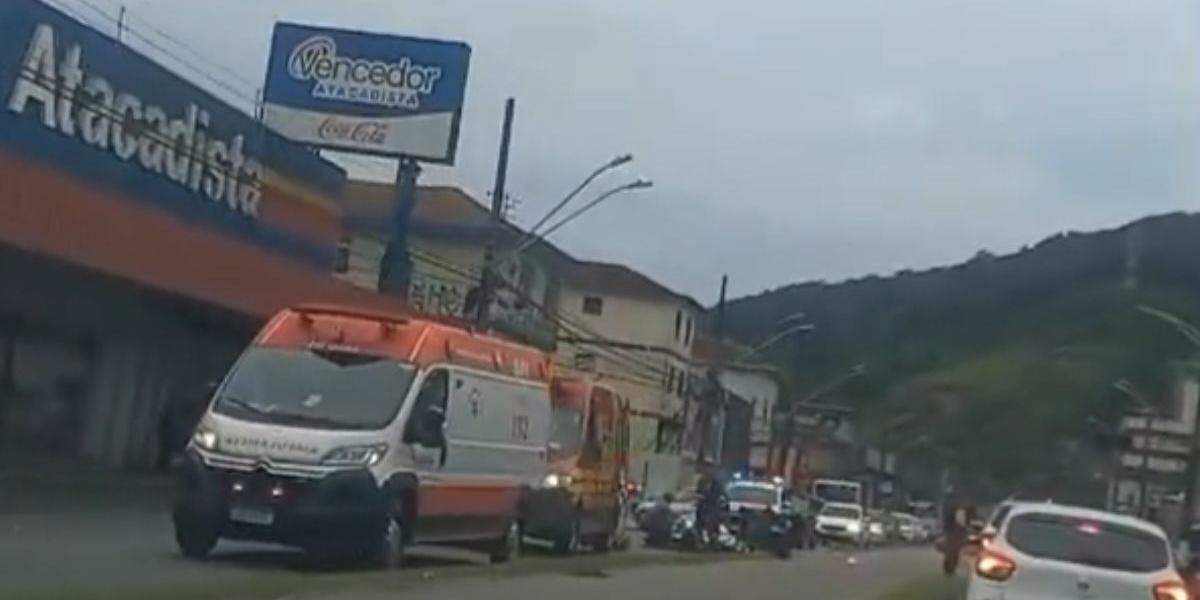 Corpo de Bombeiros e Samu atenderam a ocorrência
