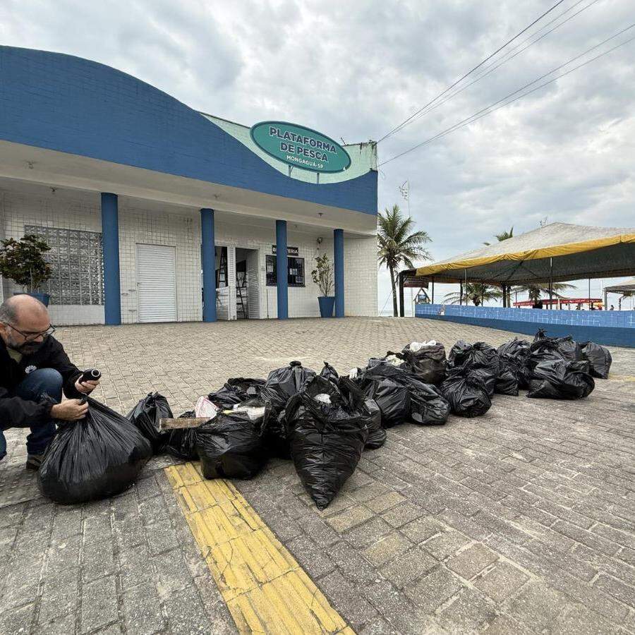 Lixo foi recolhido na região da Plataforma de Pesca