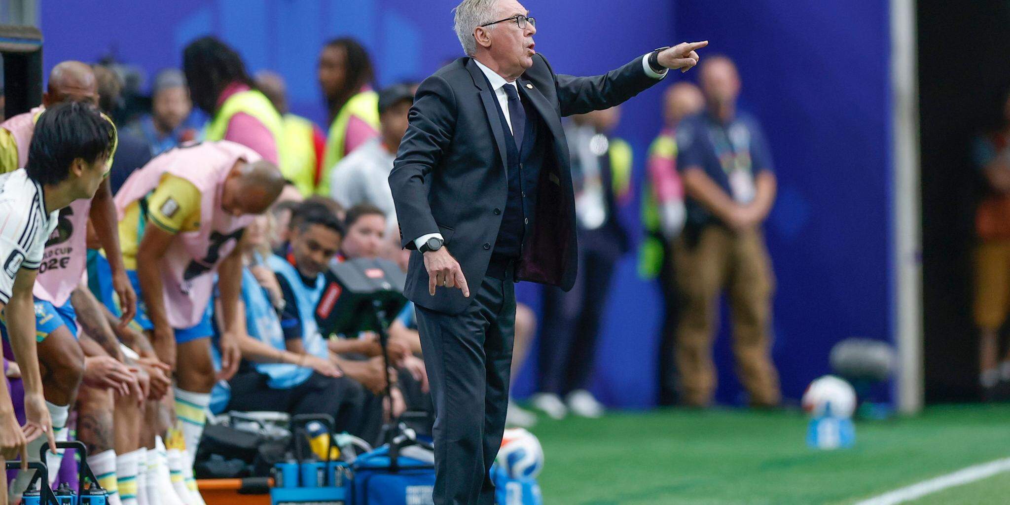 "Merecemos ganhar, equipe não perdeu a paciência, estava bem desde a primeira parte", afirma Carlo Ancelotti