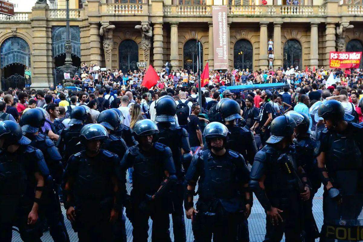 STJ: estado de SP deve ter protocolo para atuar em manifestações