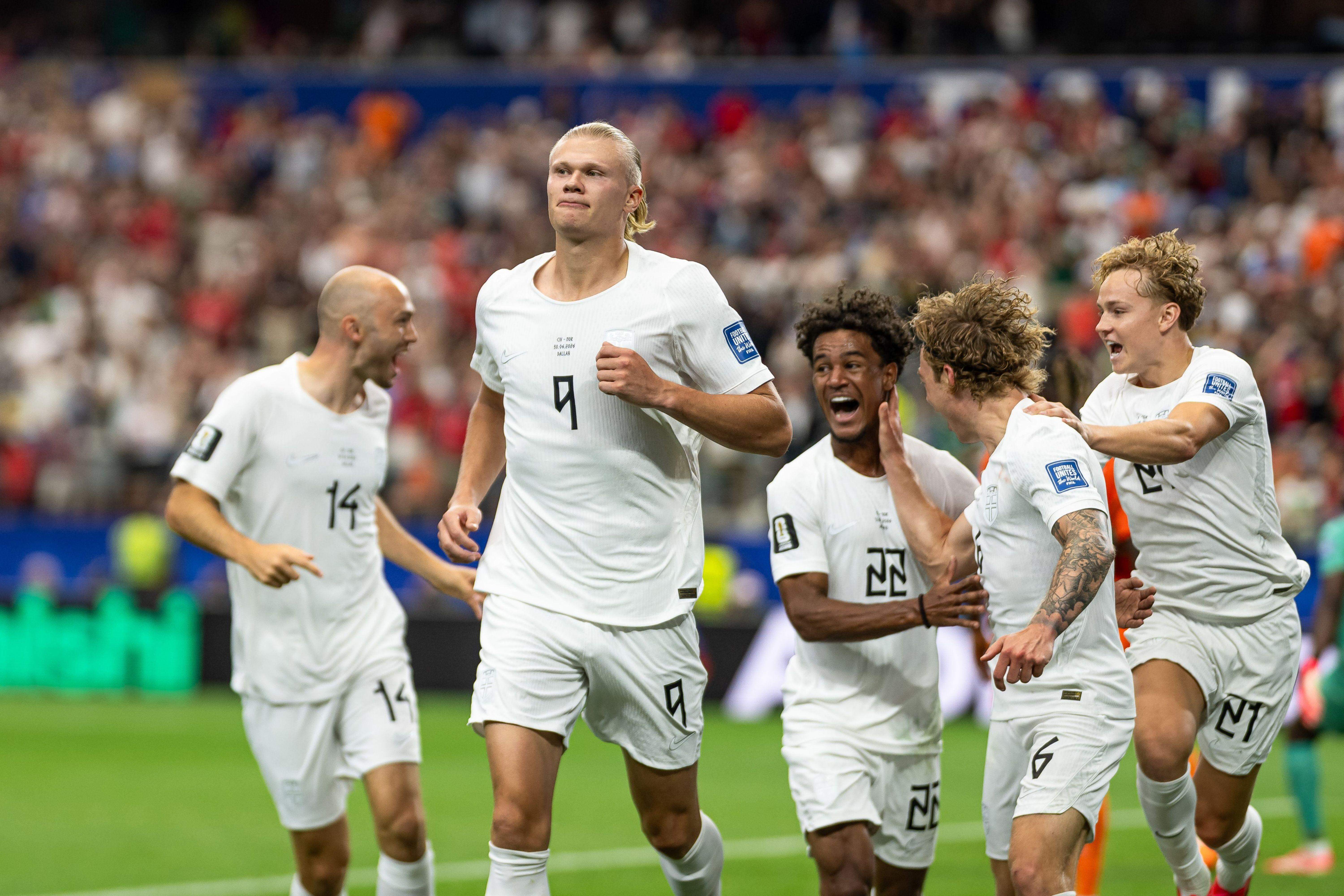 Haaland decidiu aos 40 minutos do segundo tempo, com uma bola que procurou o artilheiro sozinho na área: foi o quinto gol dele neste Mundial