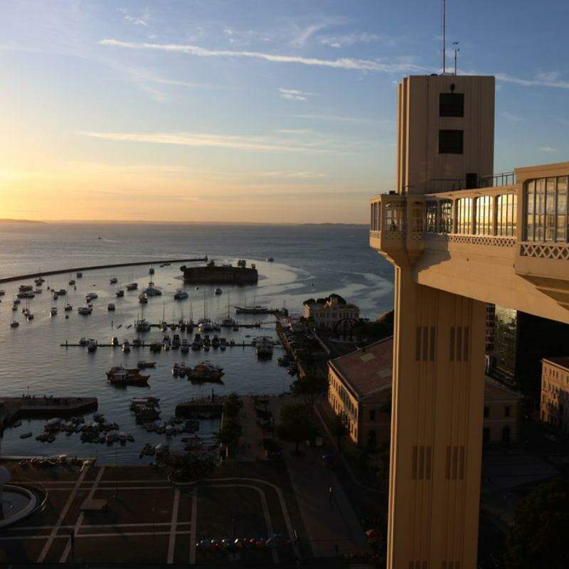 A partir deste ano, Salvador passa a ser, simbolicamente, a capital do Brasil no dia 2 de julho