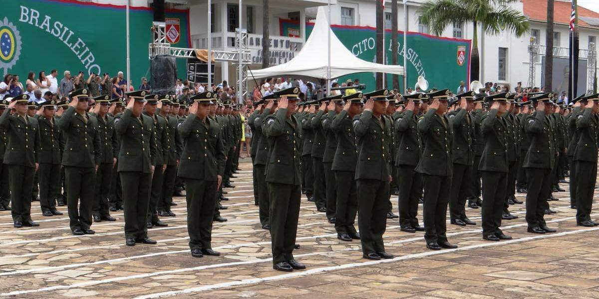 Exército seleciona engenheiros de diversas áreas