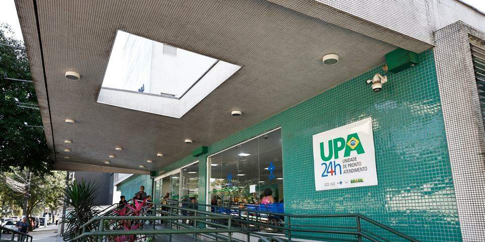 Unidade de Pronto Atendimento Central, na Vila Mathias, tem dois médicos com RQE; contratos mudarão