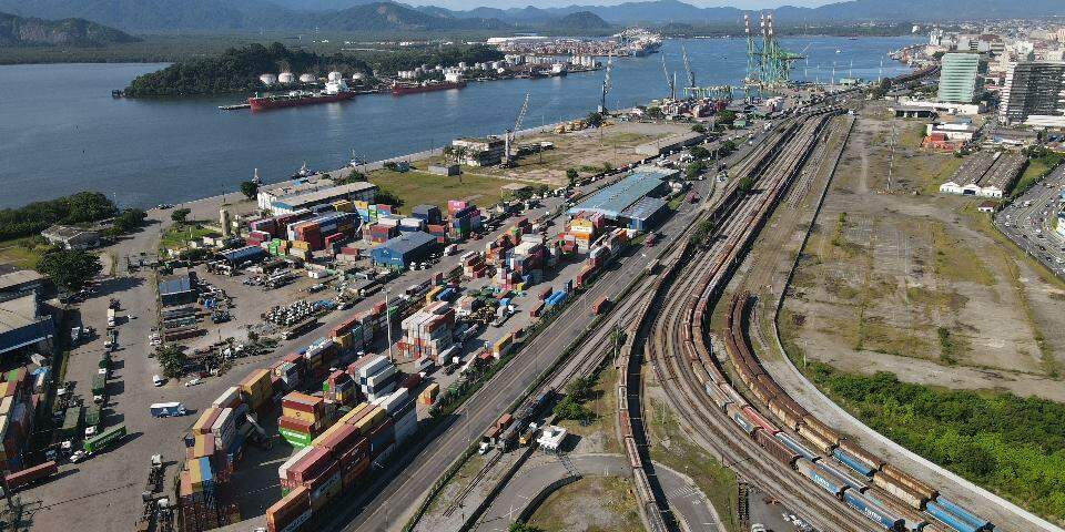 Discussions over the allocation of the Saboó area for container handling have dragged on for years, with missed deadlines and unfulfilled promises