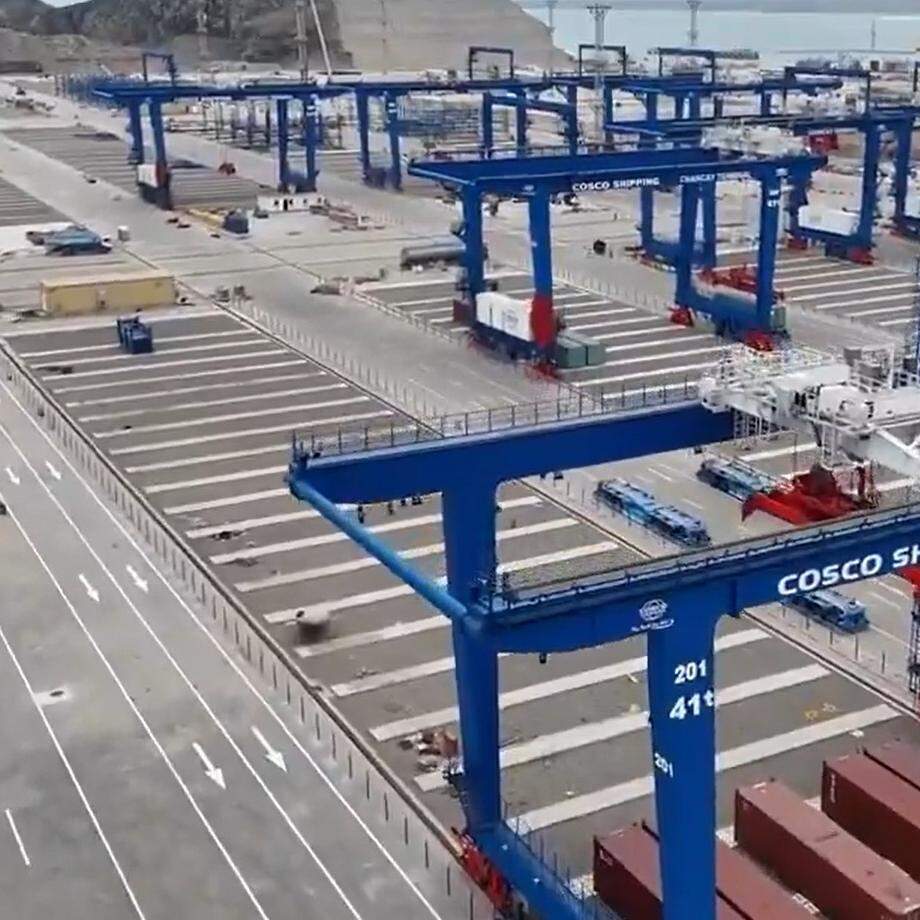 O maior porto brasileiro fica no Peru 