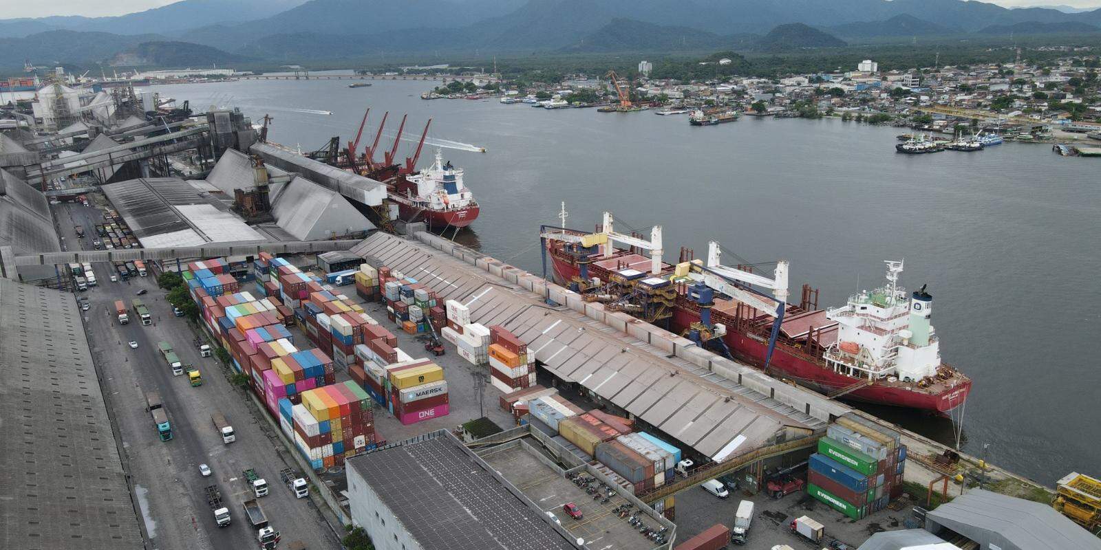 Participantes precisarão apresentar soluções para problemas de infraestrutura do Porto de Santos, como gargalos de mobilidade e logística