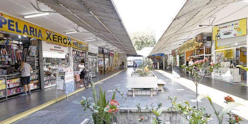 O Mercado do Marapé, apelidado carinhosamente de Mercadinho, foi inaugurado em 1954, no Canal 1