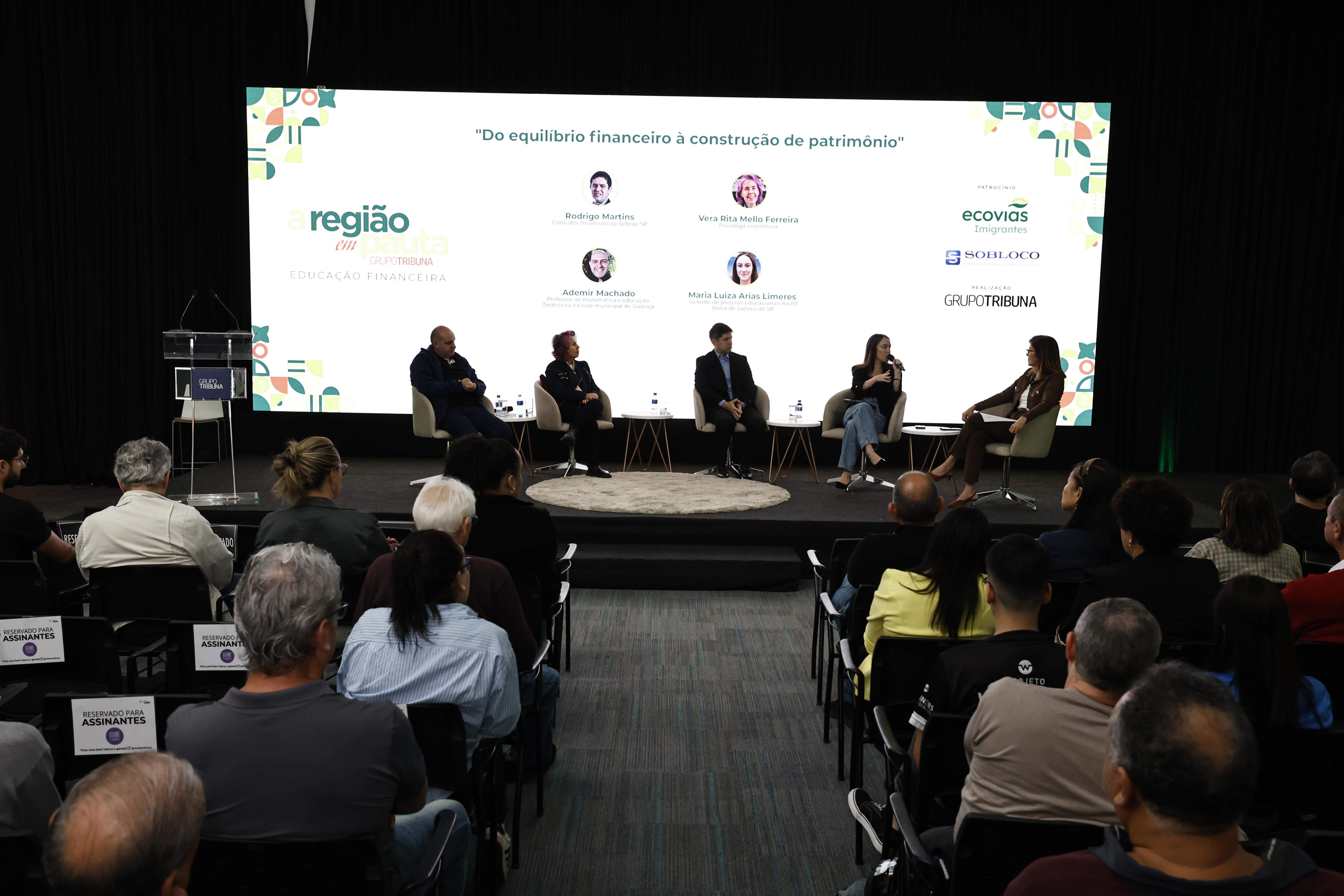 Encontro do Fórum A Região em Pauta foi realizado na última segunda-feira, no auditório do Grupo Tribuna