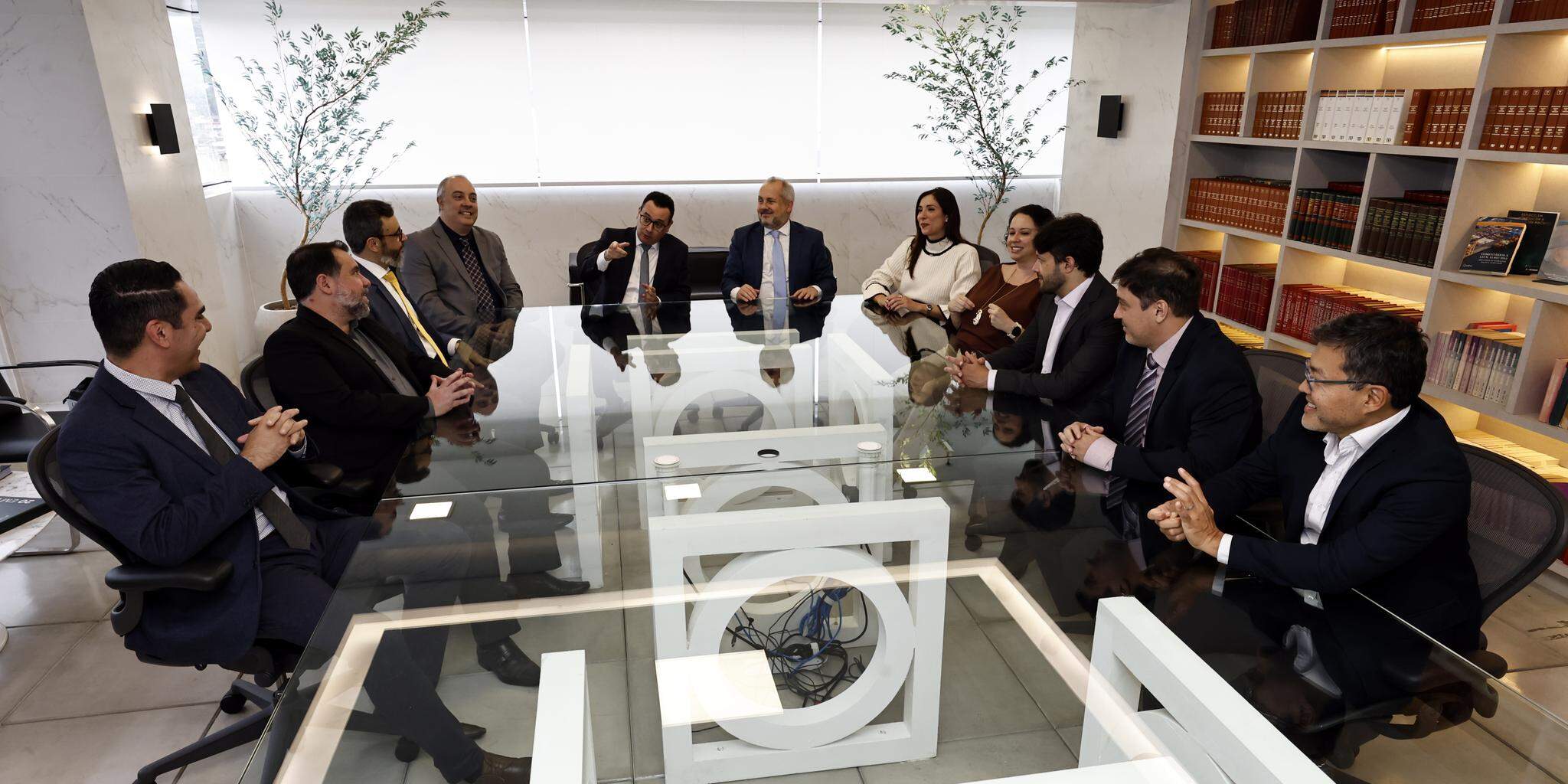 Equipe da Advocacia Ruy de Mello Miller é formada por talentos especializados em demandas empresariais
