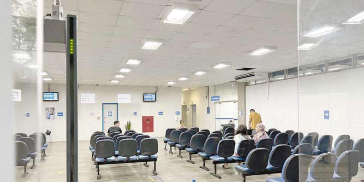 Atualmente, o INSS concede, em média, 700 mil benefícios por mês; em março houve maior volume