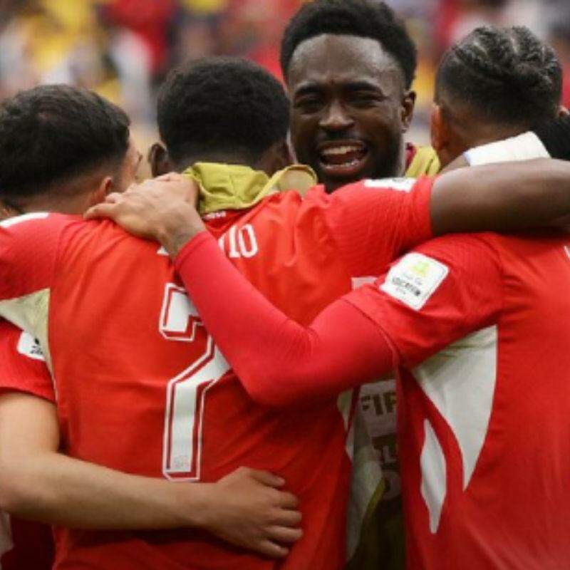 Suíça bate Colômbia nos pênaltis e avança às quartas após 72 anos