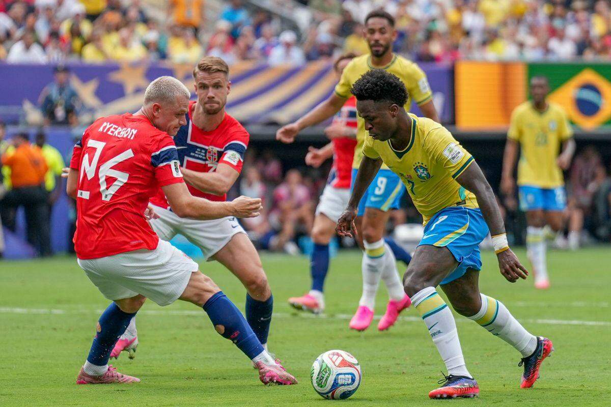 Brasil termina Copa do Mundo em 11º lugar, sua pior posição em 60 anos
