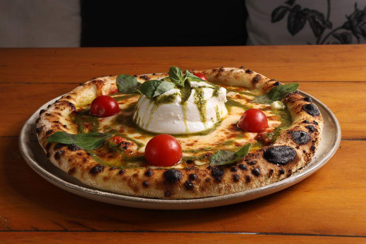 O rodízio especial marca o Dia da Pizza na Ponta da Praia, em Santos