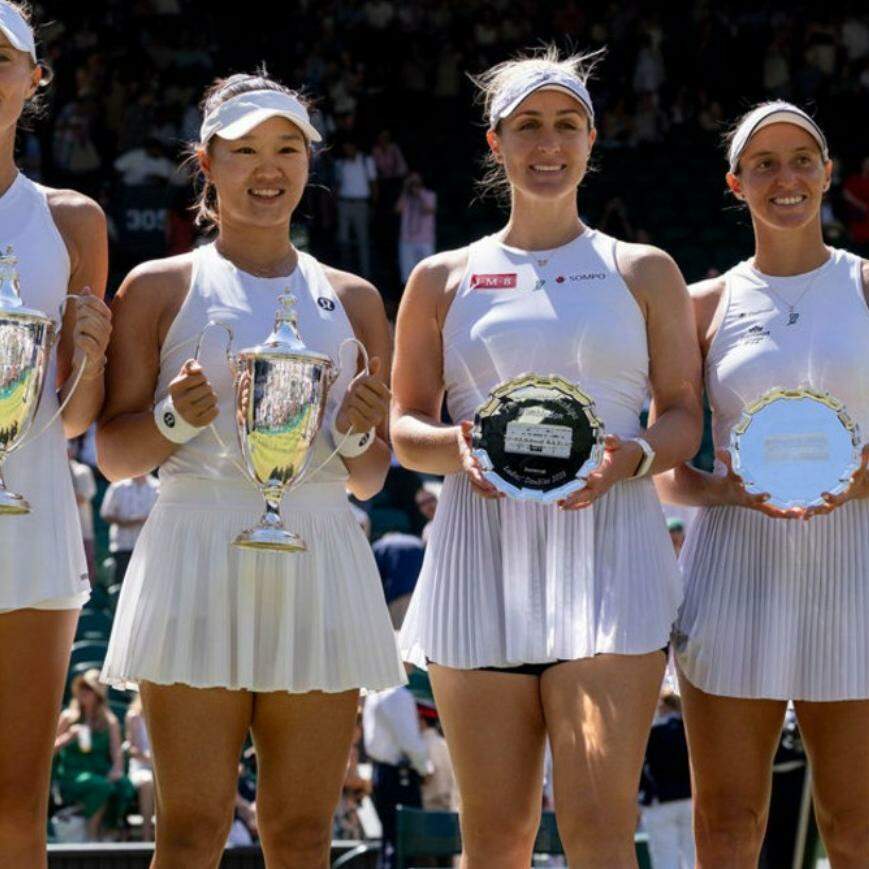 Brasileira e canadense perderam final disputada neste domingo (12), e ficaram com o vice-campeonato
