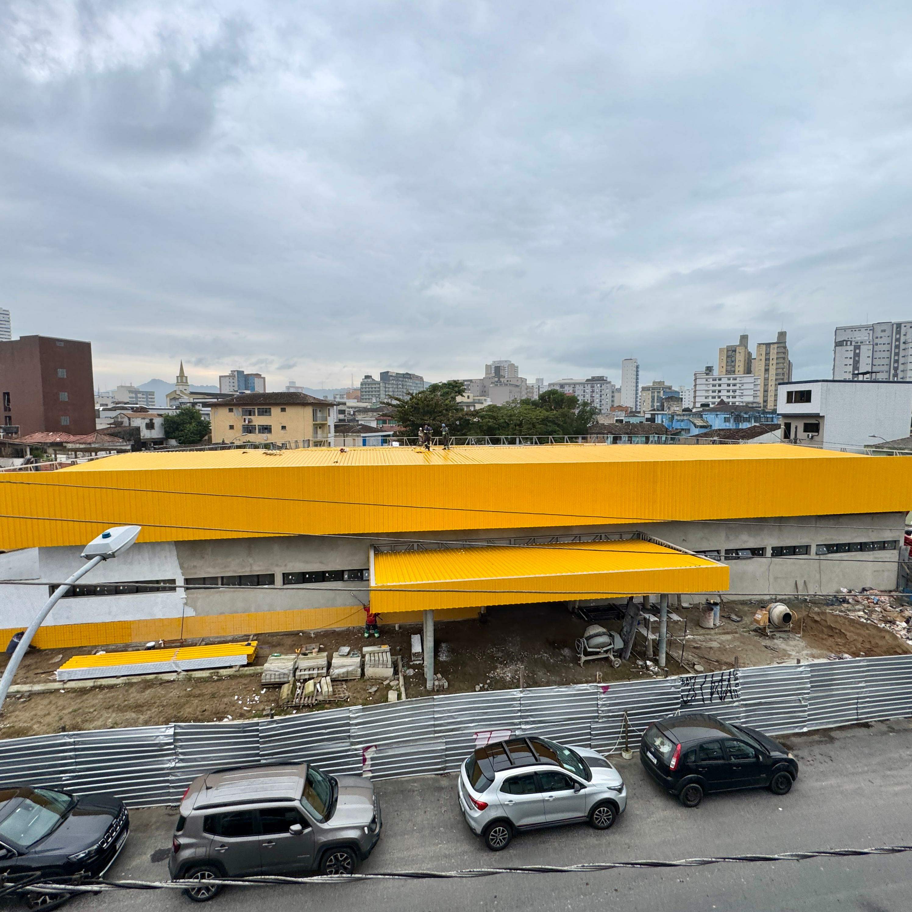 Segundo a Prefeitura, cerca de 70% dos serviços, na Praça Bernardino de Campos, no Centro, terminaram