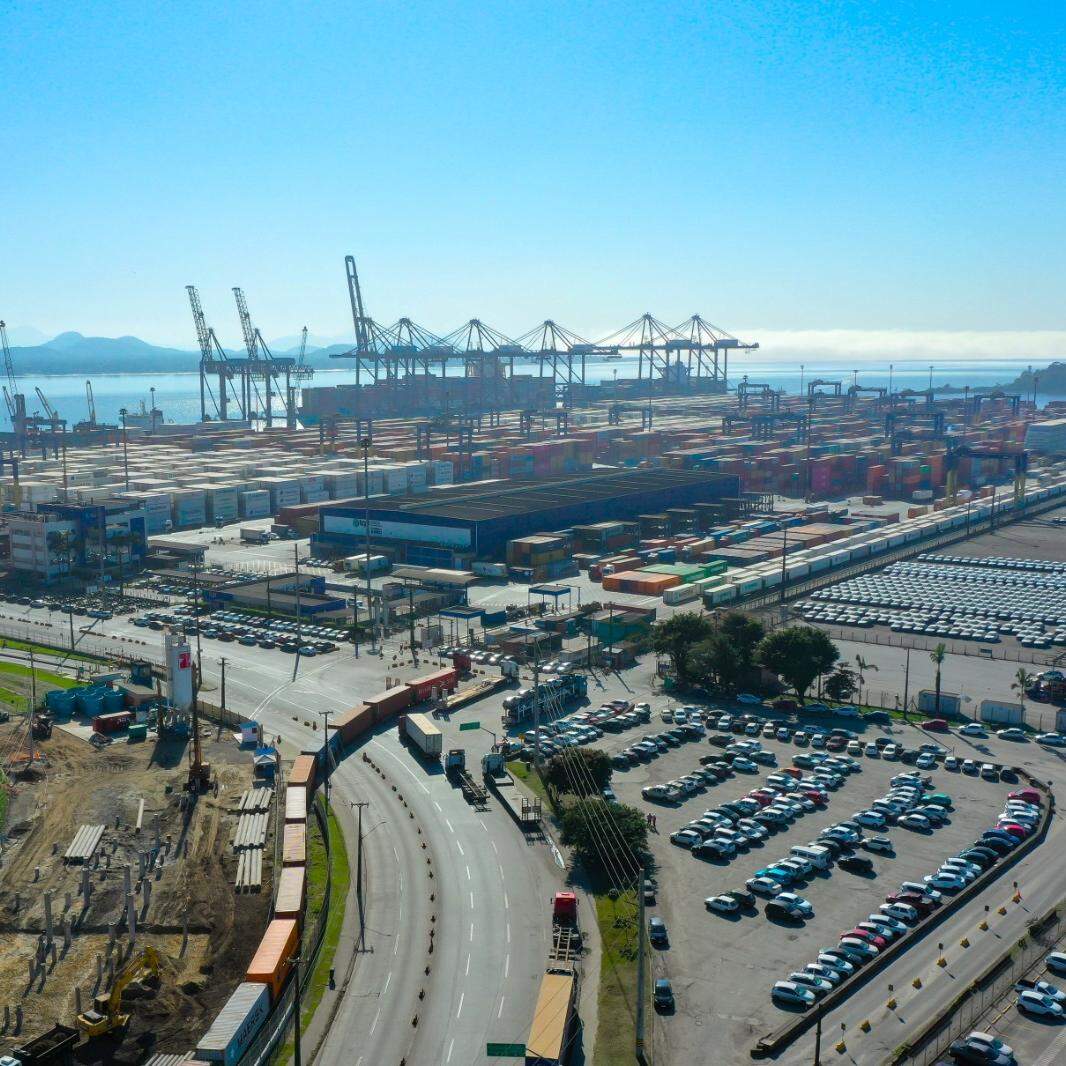 Containerized cargo totaled 8.7 million tonnes, up 8.9% compared to 2025