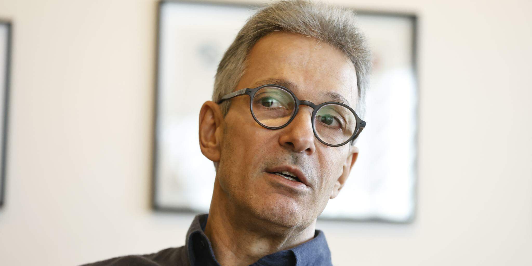 “O Brasil é um país que precisa se inserir mais na economia mundial”, pensa o ex-governador de Minas