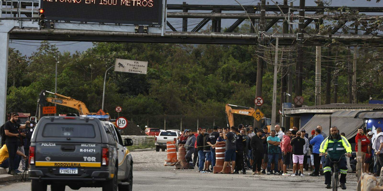 As manifestações se intensificaram nesta terça-feira (14), no Porto de Santos
