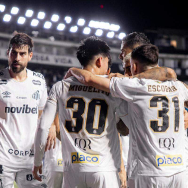 Última partida do Santos no Brasileirão foi no dia 30 de maio, quando bateu o Vitória por 3 a 1 na Vila Belmiro