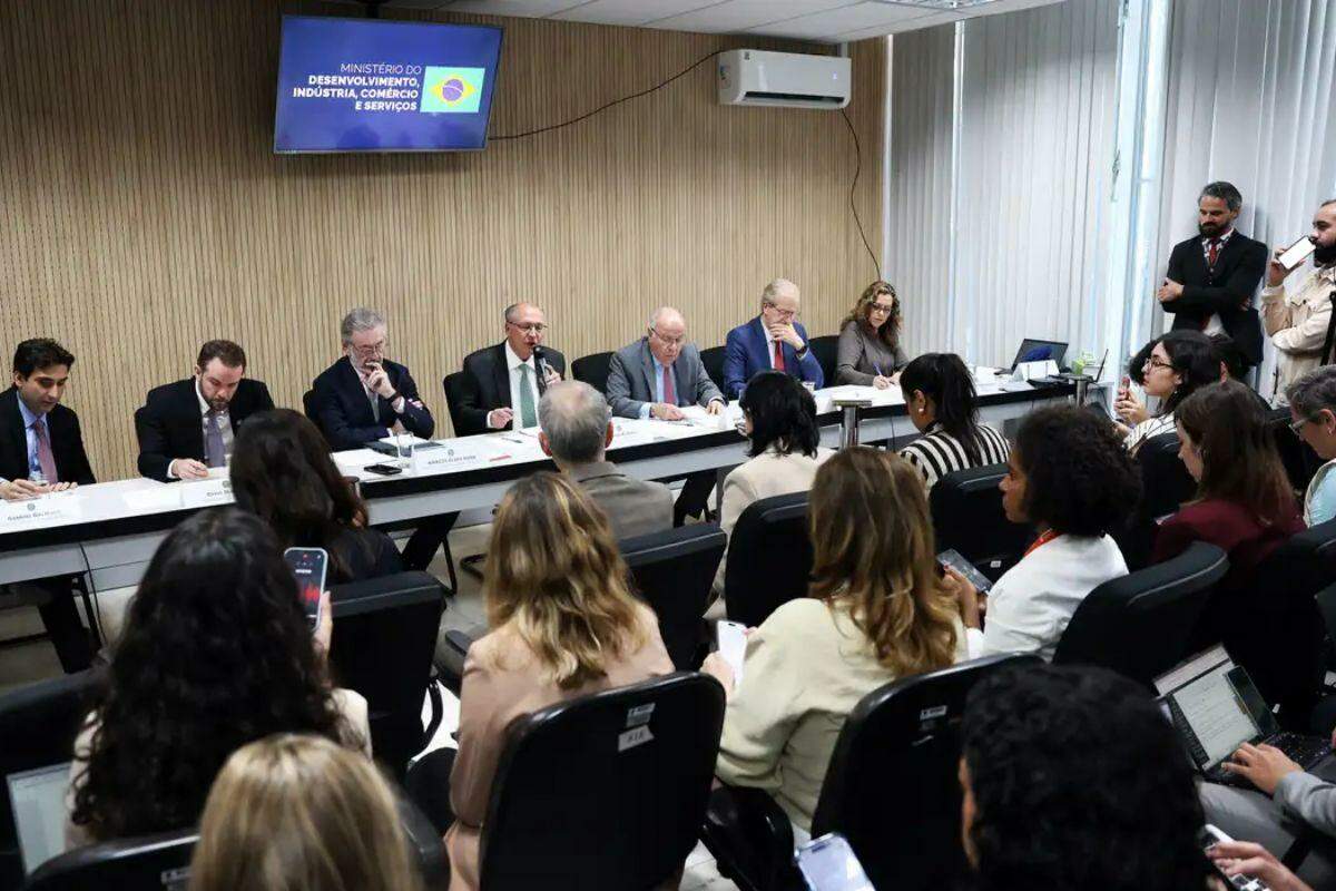 Setores atingidos por tarifaço dos EUA terão novo plano de socorro