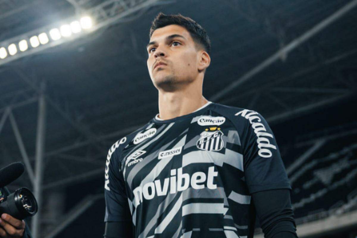 Gabriel Brazão, goleiro do Santos