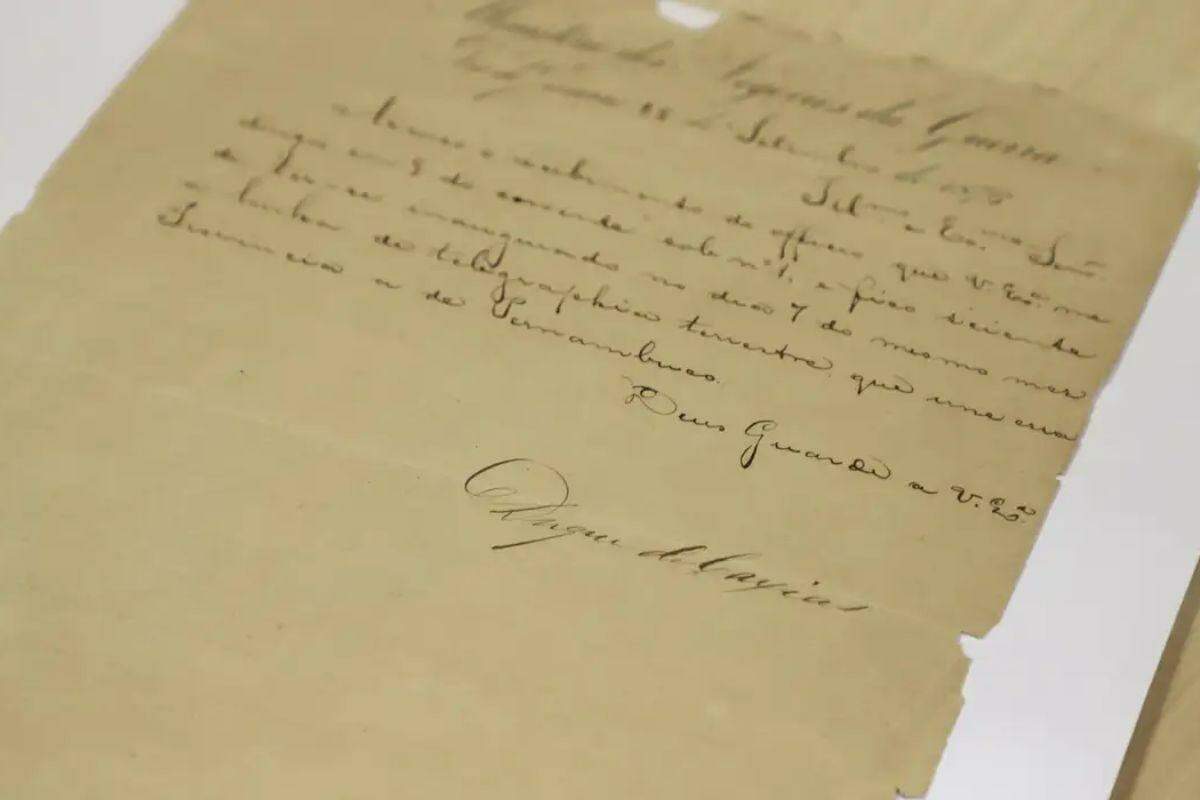Venda ilegal de documentos históricos preocupa Arquivo Nacional