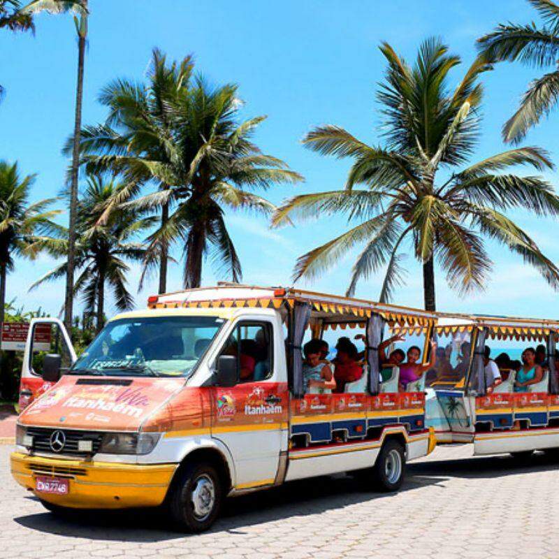 O city tour gratuito por Itanhaém tem duração aproximada de duas horas e busca apresentar aos participantes a história de um dos municípios mais antigos do Brasil, além de destacar suas paisagens e patrimônios naturais