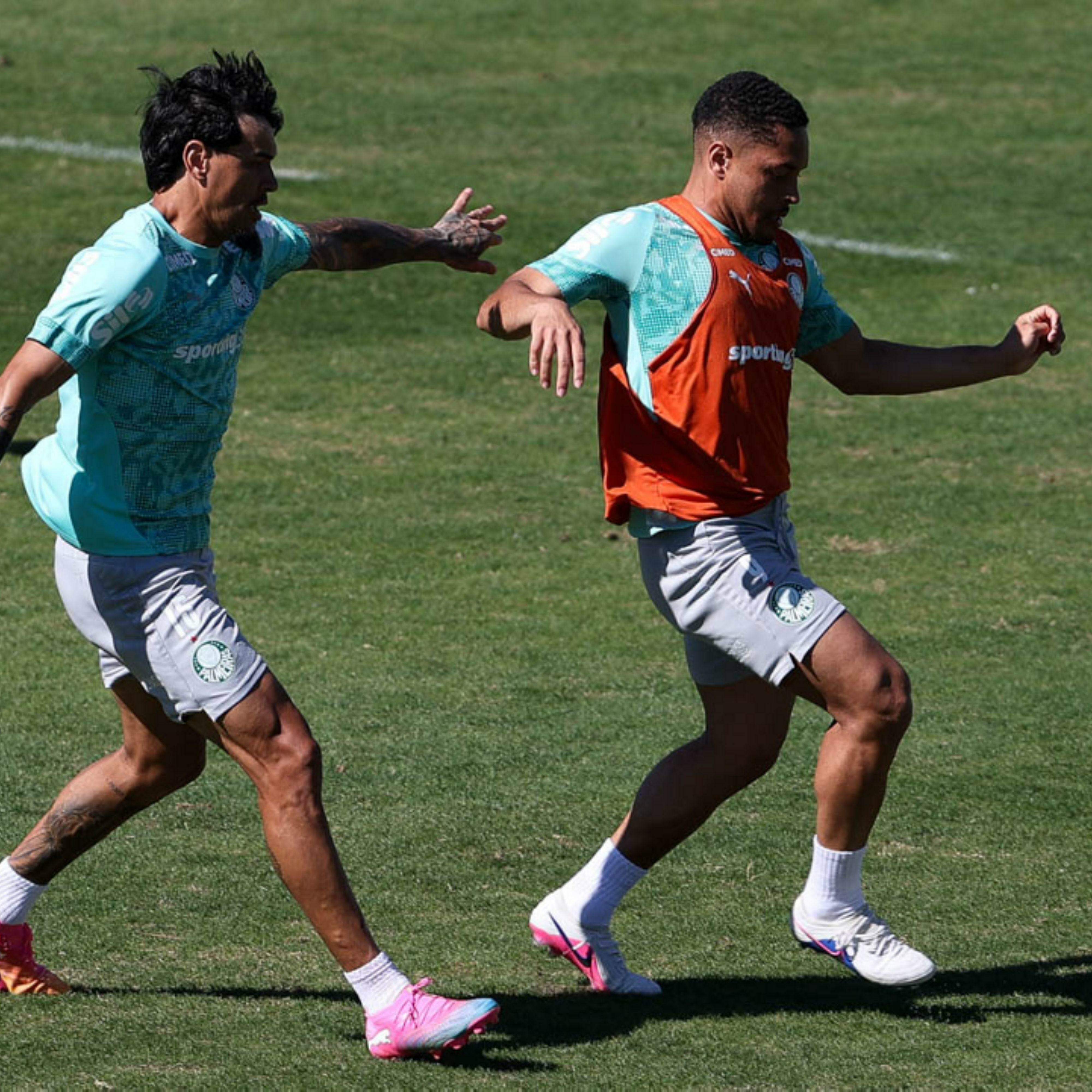 Vitor Roque, que está em fase final de transição física após ter sido submetido à cirurgia no tornozelo esquerdo, já chegou a participar dos últimos jogos-treinos durante esse período em que o Nacional ficou parado por conta da Copa do Mundo.