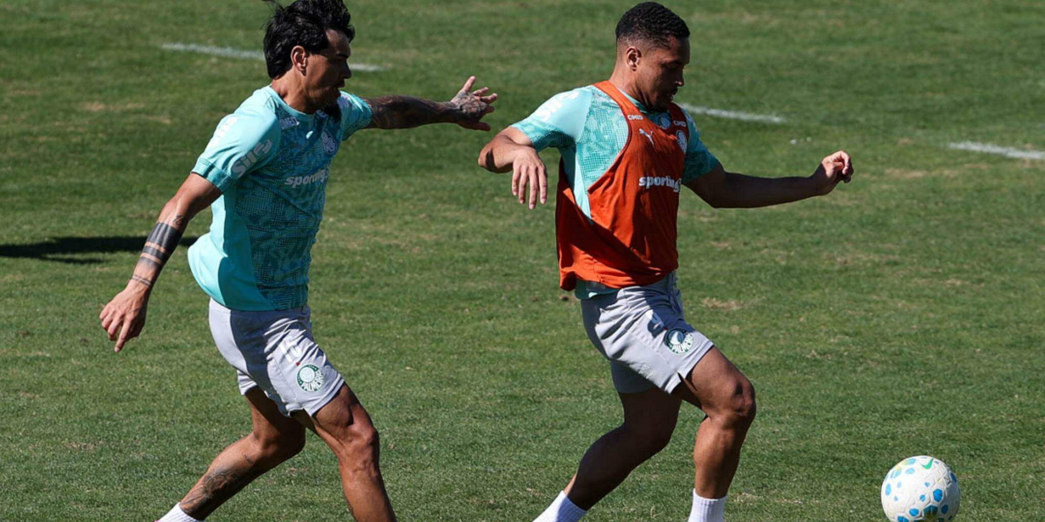 Vitor Roque, que está em fase final de transição física após ter sido submetido à cirurgia no tornozelo esquerdo, já chegou a participar dos últimos jogos-treinos durante esse período em que o Nacional ficou parado por conta da Copa do Mundo.