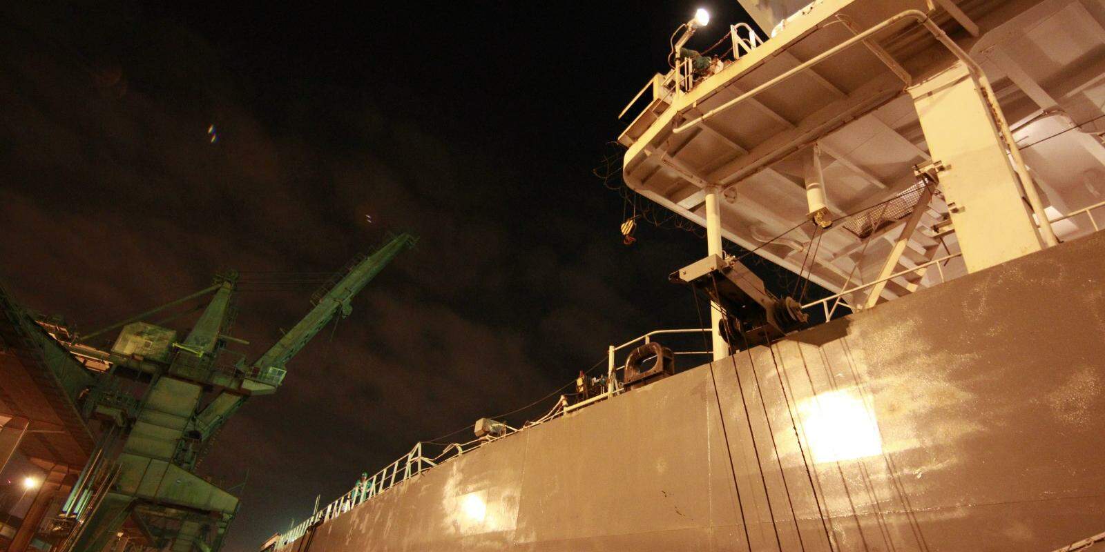 Panamanian vessel Yusho Regulus drifted in the Santos navigation channel on September 15, 2012