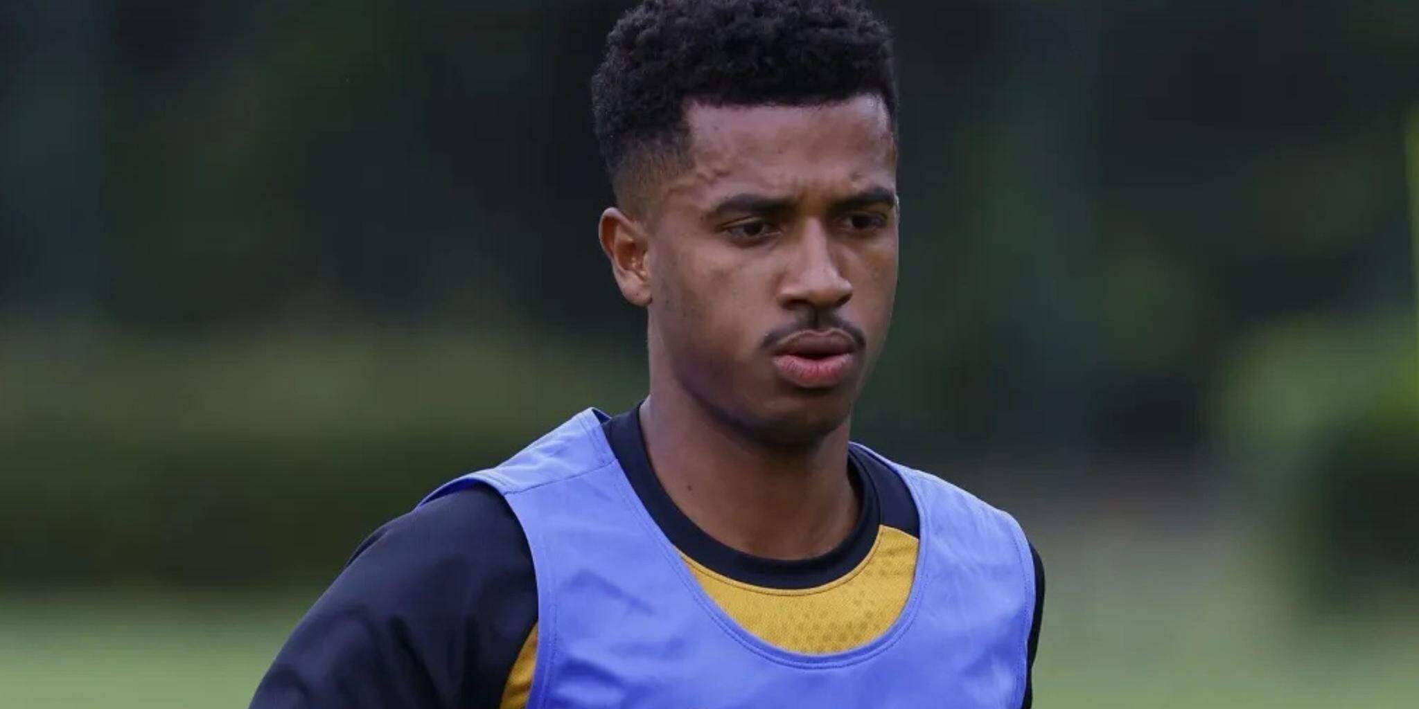 São Paulo sofre transfer ban da Fifa por atrasar parcela de R$ 6 milhões por Marcos Antônio