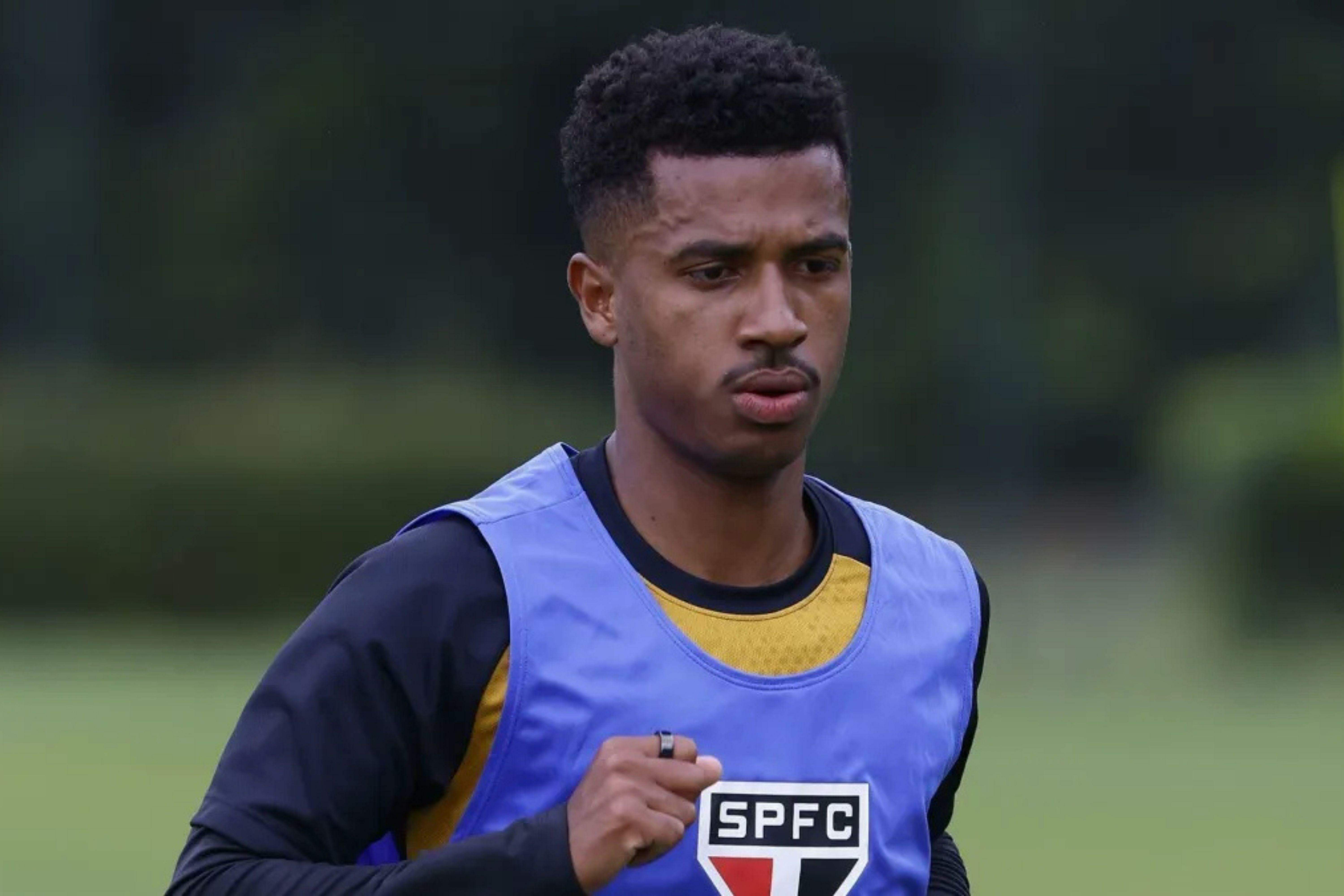 São Paulo sofre transfer ban da Fifa por atrasar parcela de R$ 6 milhões por Marcos Antônio