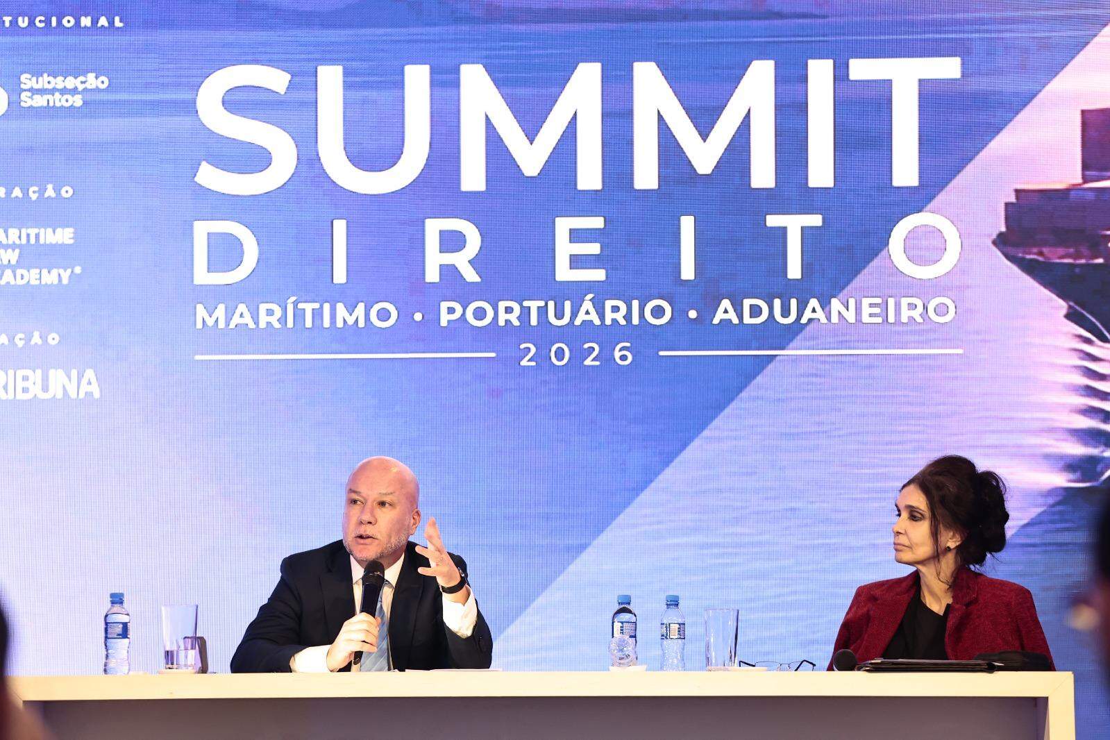 Juiz Frederico Messias e a advogada Eliane Octaviano