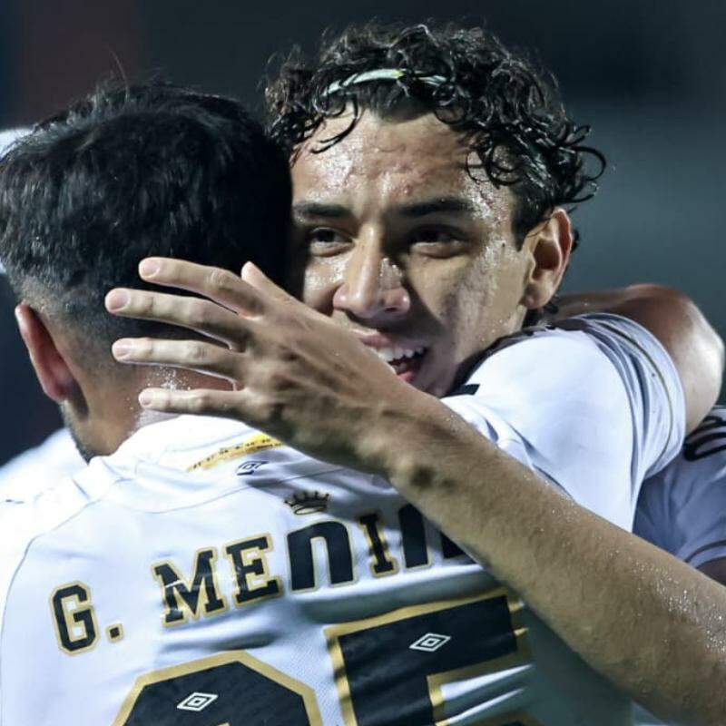 Com a goleada, o Santos abre boa vantagem nos playoffs da Copa Sul-Americana