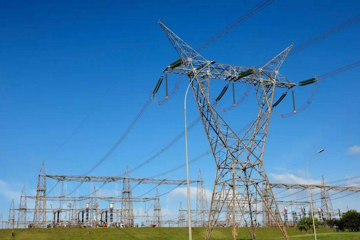 Comitê antecipa geração de energia para evitar impactos do El Niño