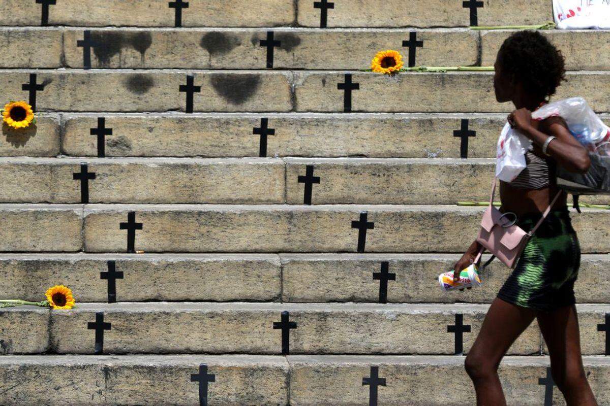 Mortes violentas caem 8,2% no país em 2025; feminicídios aumentam 4%