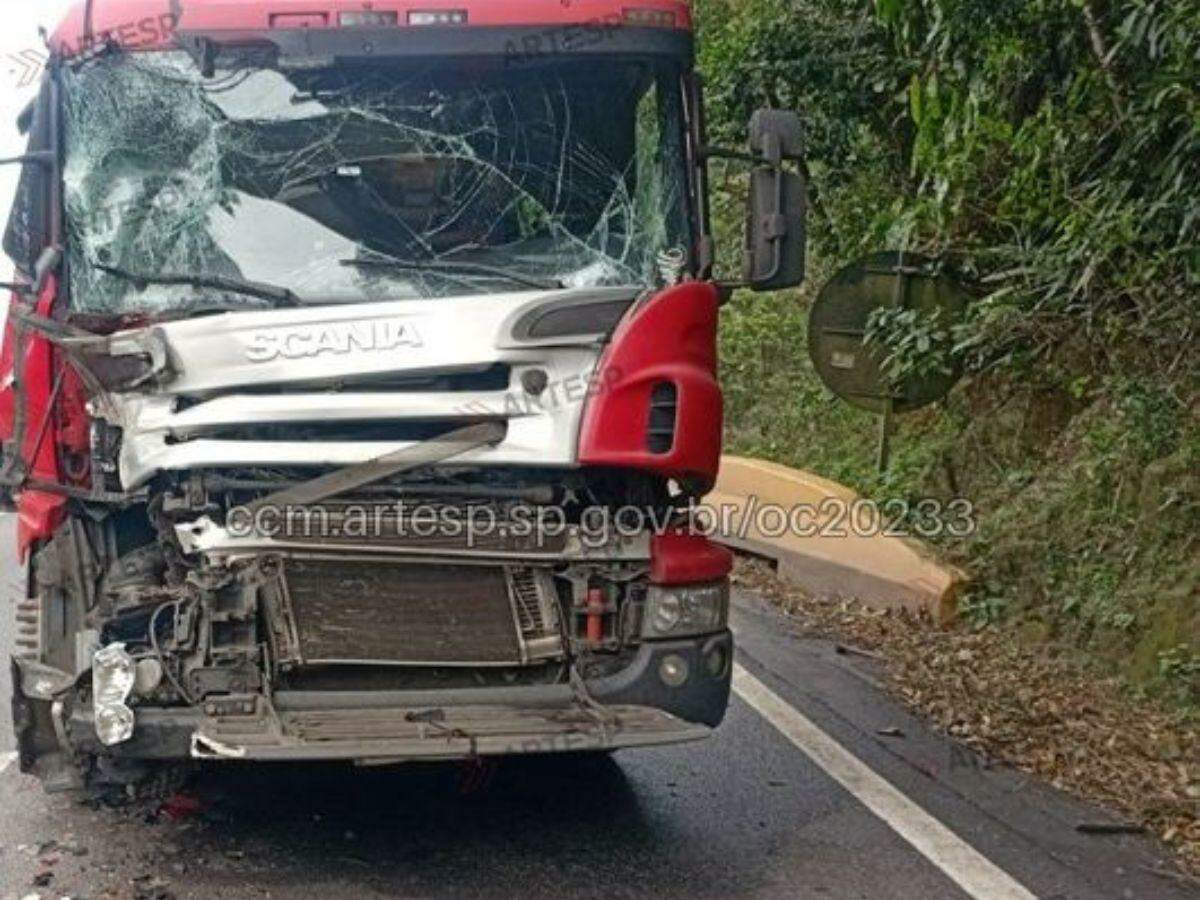 Via foi liberada por volta das 13h19